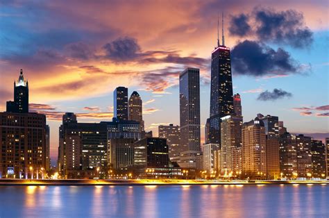 Chicago Skyline Layover Guide