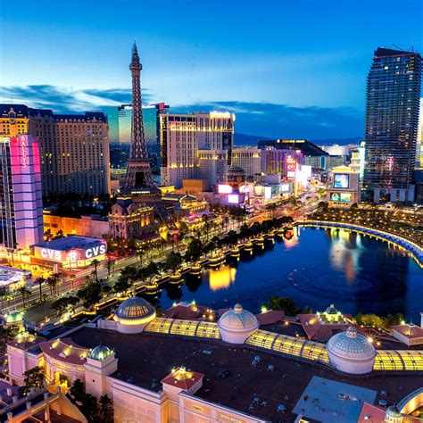 Nine Las Vegas Strip Locations Where You Can Still Park For Free The