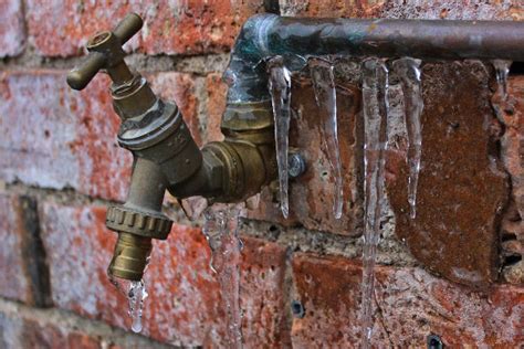 How to thaw frozen water pipes underground. How to Safely Unfreeze a Pipe, Bathroom or Shower Drain
