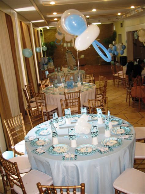 While baby showers are a traditionally all women's event, increasingly there are more and more couples baby showers. Baby Shower Table Decor | Centerpieces & Table Decor ...