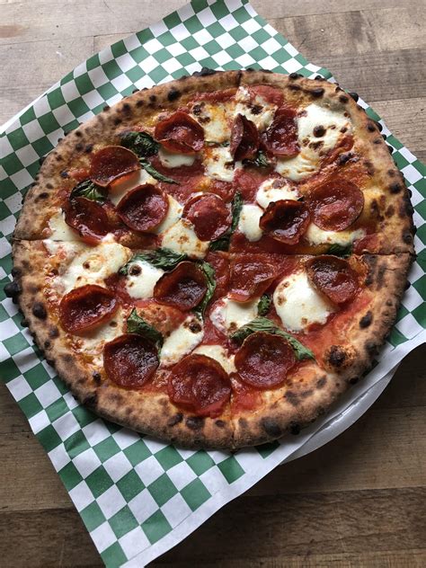 We make it fast, easy, and affordable to order fresh takeout from your favorite local restaurants. Food truck pizza : Pizza