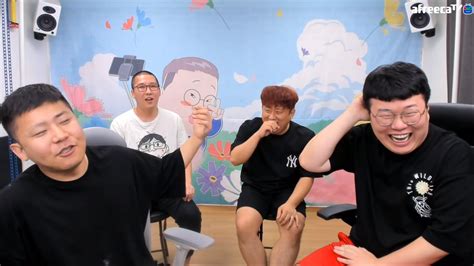 19일 아프리카tv 생방송에서 봉준이 말한 내용. 봉준이 표정ㅋㅋㅋㅋㅋㅋ - 아프리카TV - 에펨코리아