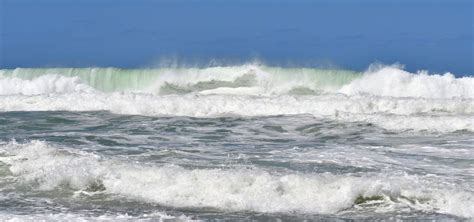 El Yate Alí Babá Sheraton y Camurí Chico son las playas más afectadas