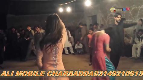 Young Girl Mujra Dancekuri Garm Garm Private Moot Must Watch Clip4u New Pakistni Clip 2017
