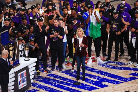 Jeanie Buss Gives Credit To The Lakers Very Collaborative Front Office