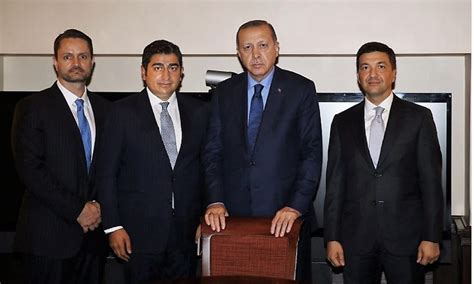 Erdoğan, sezgin baran korkmaz'la olan fotoğraflarını sildirdi. Erdoğan'a yakın işadamı Korkmaz hakkında ABD'de "şantaj ...