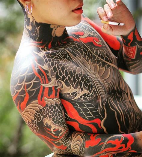 Pin By Ed On Tattoo Body Suit Tattoo Traditional Japanese Tattoos Japanese Sleeve Tattoos