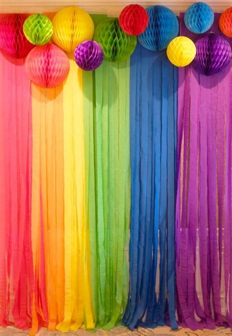Rainbow High Party Decorations F