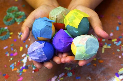 Celebrate With Cascarónes Break Eggs Filled With Glitter And Confetti This Easter 🐣🎉 Tucson