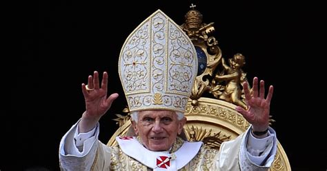 Paus Spreekt Zegen Urbi Et Orbi Uit Buitenland Adnl
