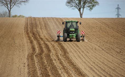 Steinbrunn-le-Bas. [Vidéo] Agriculture : un outil pour lutter contre l ...