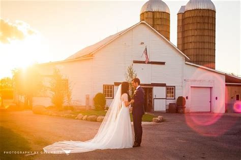 Heritage Prairie Farm Elburn Il Wedding Venue