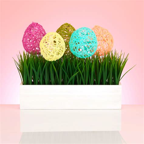 15 Super Cute Diy Easter Egg Decorating Ideas Fun Indoor Easter Celebration And Craft Diys For