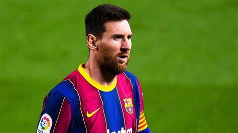 Man city lionel messi transfer barcelona news. Transfer news and rumours LIVE - Lionel Messi on verge of ...