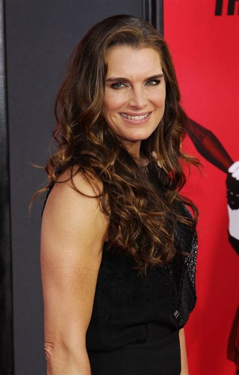 Picture Of Brooke Shields Celebrity Hairstyles Brooke Shields Curly