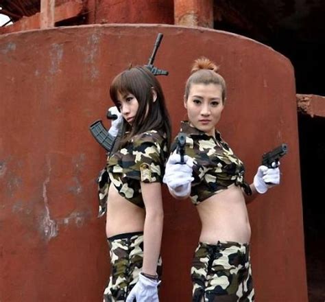 Beautiful And Sexy Girls From The Chinese Army Women Army