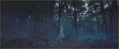 Taylor Swifts Out Of The Woods Music Video Watch Now Photo