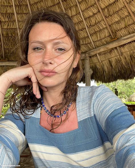 Aly Michalka Nude Onlyfans Leaks Fappening Page 3 Fappeningbook