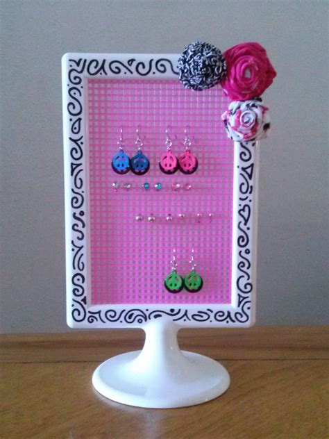 Budget and Luv It: DIY Earring Holder | Diy earring holder, Diy holder, Diy jewelry holder