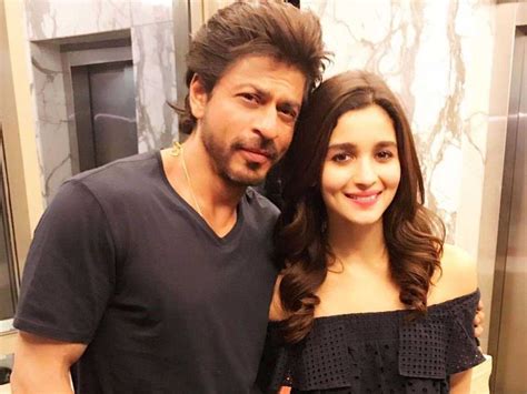 after dear zindagi shah rukh khan and alia bhatt join hands once again for darlings