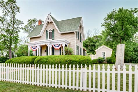 Hundred Year Old Homes For Sale Best Stately Properties For Sale