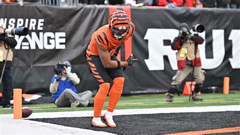 Cincinnati Bengals Jamarr Chase Earns Second Team Nfl All Pro Honors