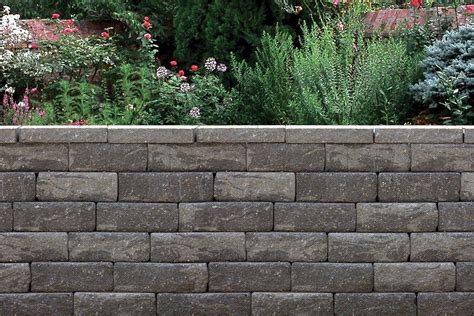 Regal Stone® - RockFace | Keystone Retaining Wall Systems