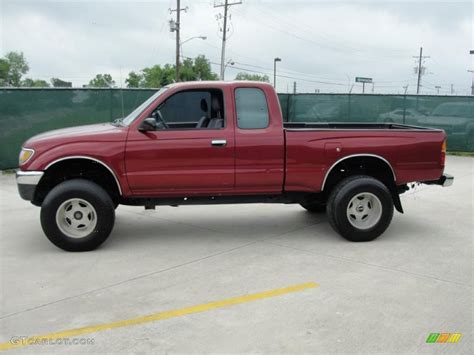 Sunfire Red Pearl 1995 Toyota Tacoma Extended Cab 4x4 Exterior Photo