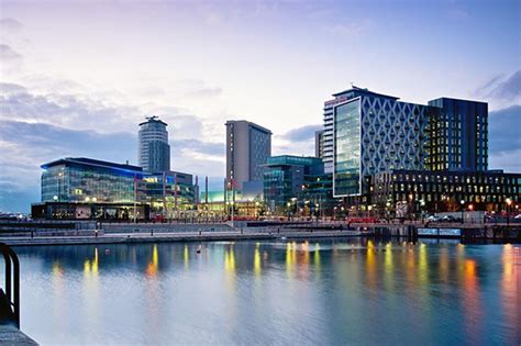 New jersey is in the eastern time zone in the united states of america (usa). Orange Media City Manchester - GIG WE REALIZE DREAMS