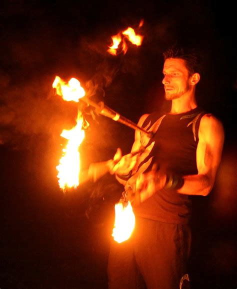 Fire Juggling Wallpapers Photography Hq Fire Juggling Pictures 4k