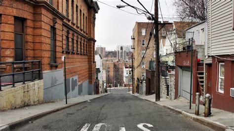 Living In The Bronx Experience New York Citys Hidden Gem