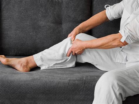 Pain Behind The Knee Symptoms Causes And Treatment Sapna Pain