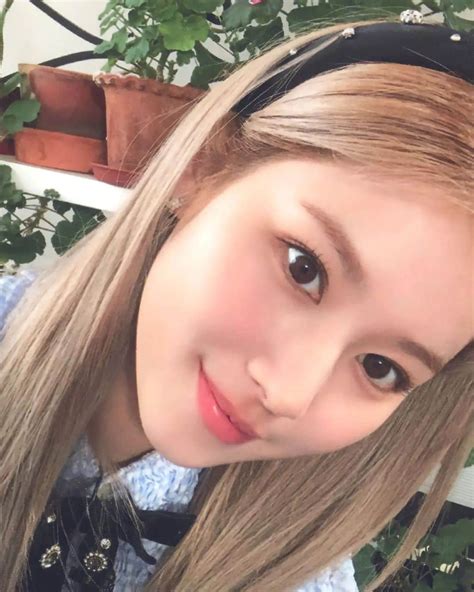 サナさんのインスタグラム写真 サナinstagram 「twice Green Project Photocard ーーーーーーーーーー Follow Sana Twice Kr