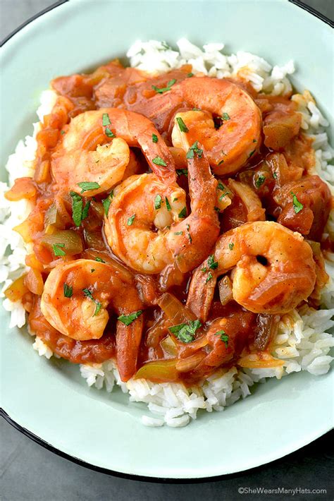 It's healthy and packed with flavor from the perfectly cooked shrimp in spicy creole sauce. Shrimp Creole Recipe | She Wears Many Hats