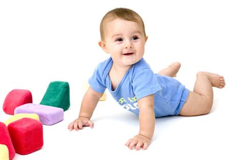 Perkembangan bayi usia 1 bulan. Cara Mudah Memaksimalkan Tumbuh Kembang Bayi