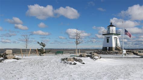 Port Clinton Lighthouse Pays Annual Rent Of 2 To City