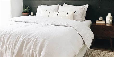 With linen sheets in your bedroom, you can really transform your home and make it appear more luxurious than your budget may allow all by installing these kinds of bed. Brooklinen Sheets Review — Pros and Cons of Brooklinen