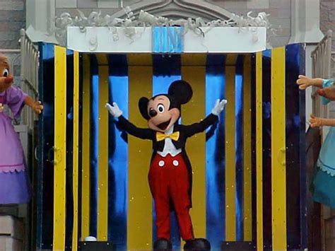 Mickey Mouse Cinderellas Surprise Celebration Magic King Meeko Flickr