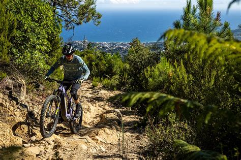 Santa Cruz Bullit 3 La Eléctrica Más Salvaje De La Marca