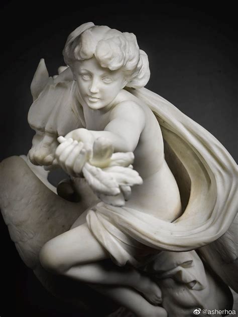 意大利雕塑家VITTORIO CARADOSSI 1861 1918 的大理石雕塑宁芙与