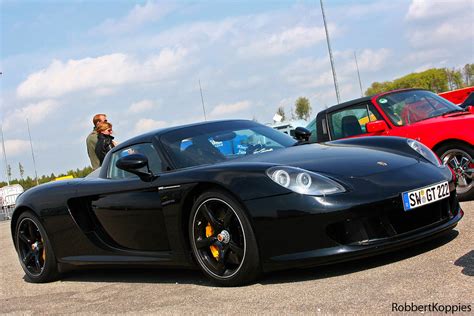 ⇩⇩⇩⇩⇩⇩ all the info on this video can be found here ⇩⇩⇩⇩⇩⇩ i managed to get my hands on this amazing black porsche carrera gt that had been spotted in paris. Porsche Carrera GT Black on Black! - a photo on Flickriver