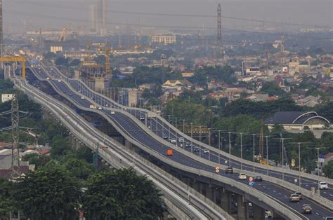Cdpq Apg And Adia Will Invest In Indonesias Toll Roads