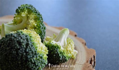 Have you been serving broccoli puree for your baby and want to find out how to cook it as finger food? Potato broccoli and laughing cow cheese balls recipe for ...