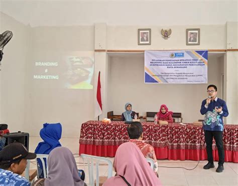 Dosen Fe Usm Berikan Pelatihan Penetapan Strategi Product Brandg Bagi