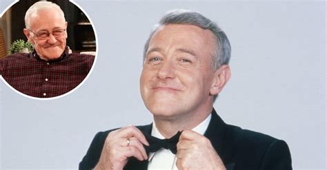 frasier s john mahoney was a man of stage screen before his death