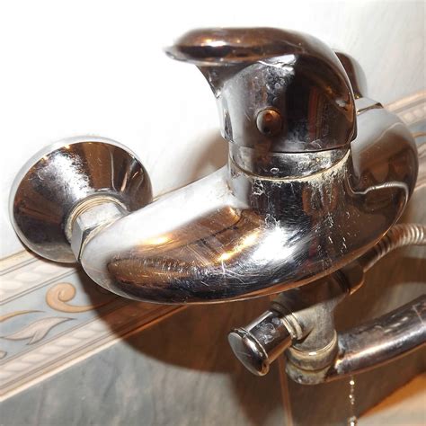 How to fix a leaky moen faucet that leaks at the spout ,which is separate from the handle? bathroom repair: how to fix leaky faucet