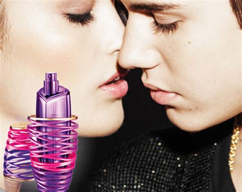 Anuncio Del Perfume De Justin Bieber Girlfriend Red17