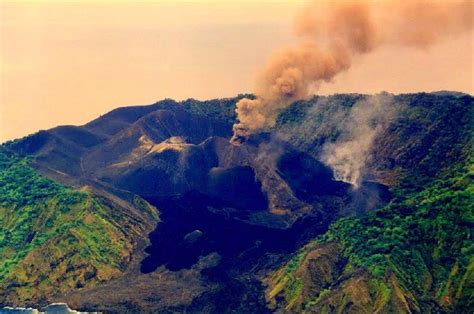 Barren Island The Only Active Volcano In South Asia Andaman Diaries