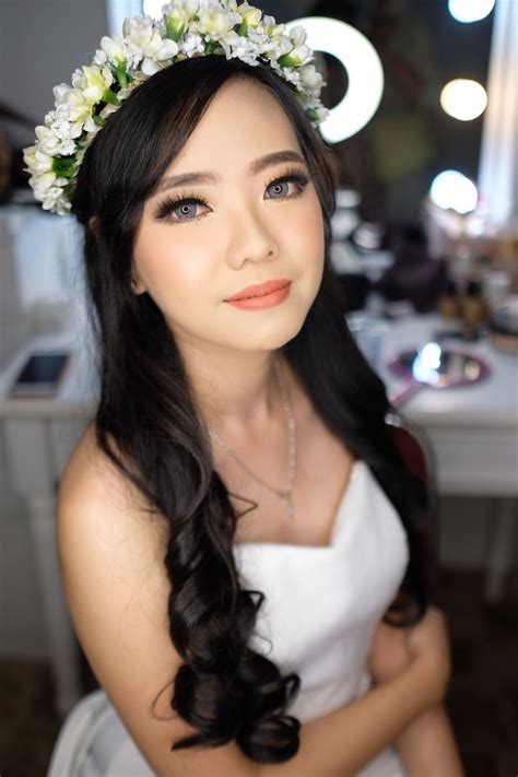 Jenifer Wang Make Up Artist Wedding Hair Makeup In Bogor Bridestory Com