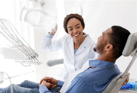 A Comprehensive Guide To Maintenance Of Dental Implants Tips